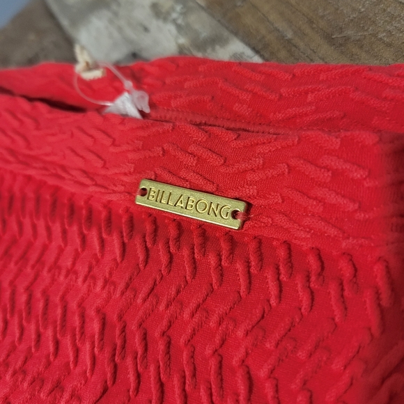 Billabong 2pc Bikini - Picture 5 of 6